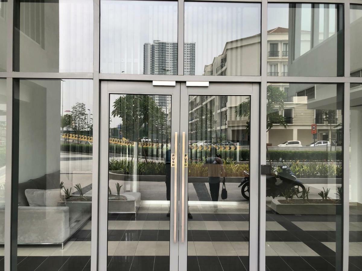Vivo suites by SubHome Kuala Lumpur Exterior foto
